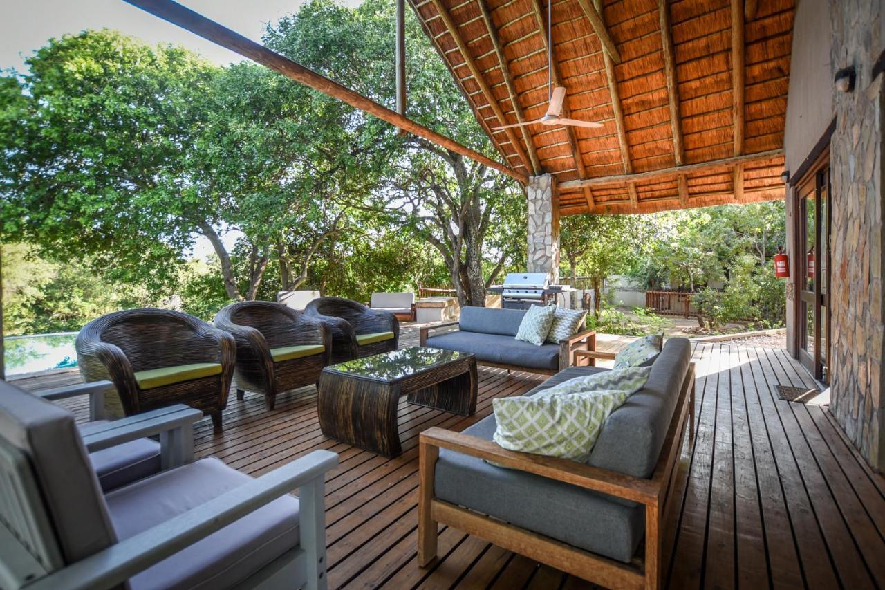 Leopard'S Lair Bush Lodge Hoedspruit Bagian luar foto