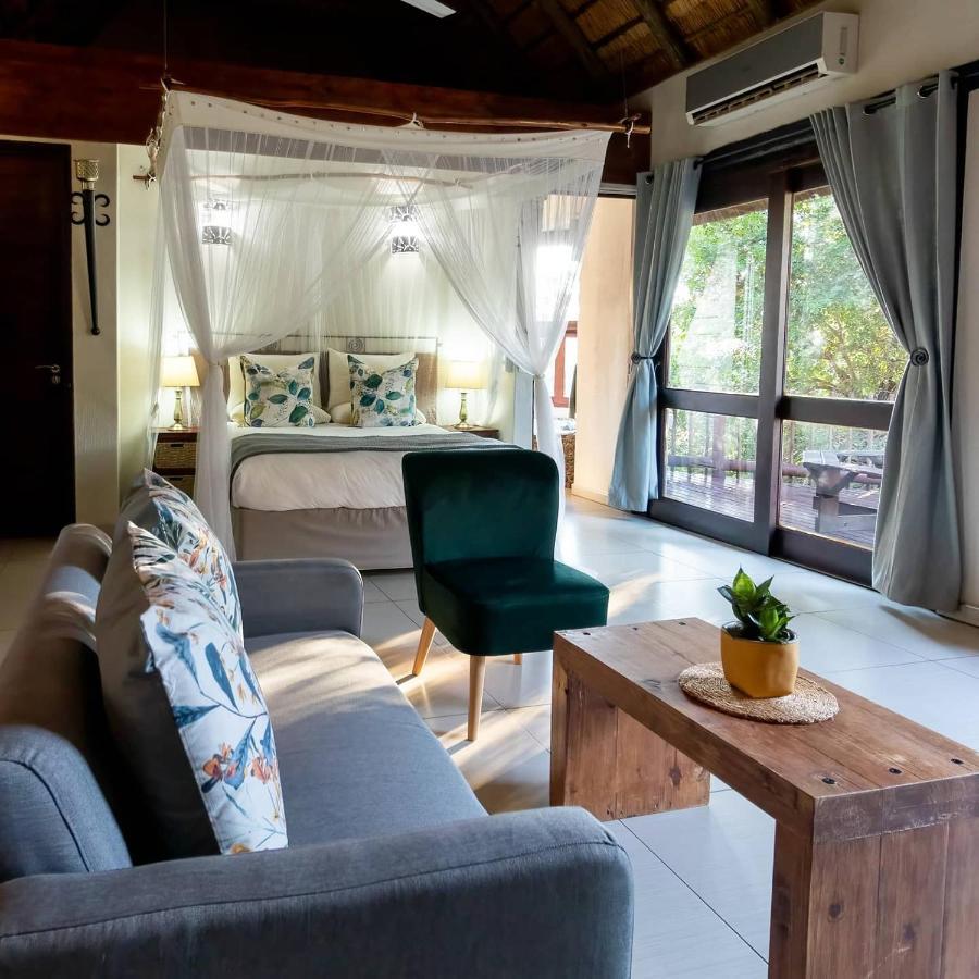 Leopard'S Lair Bush Lodge Hoedspruit Bagian luar foto